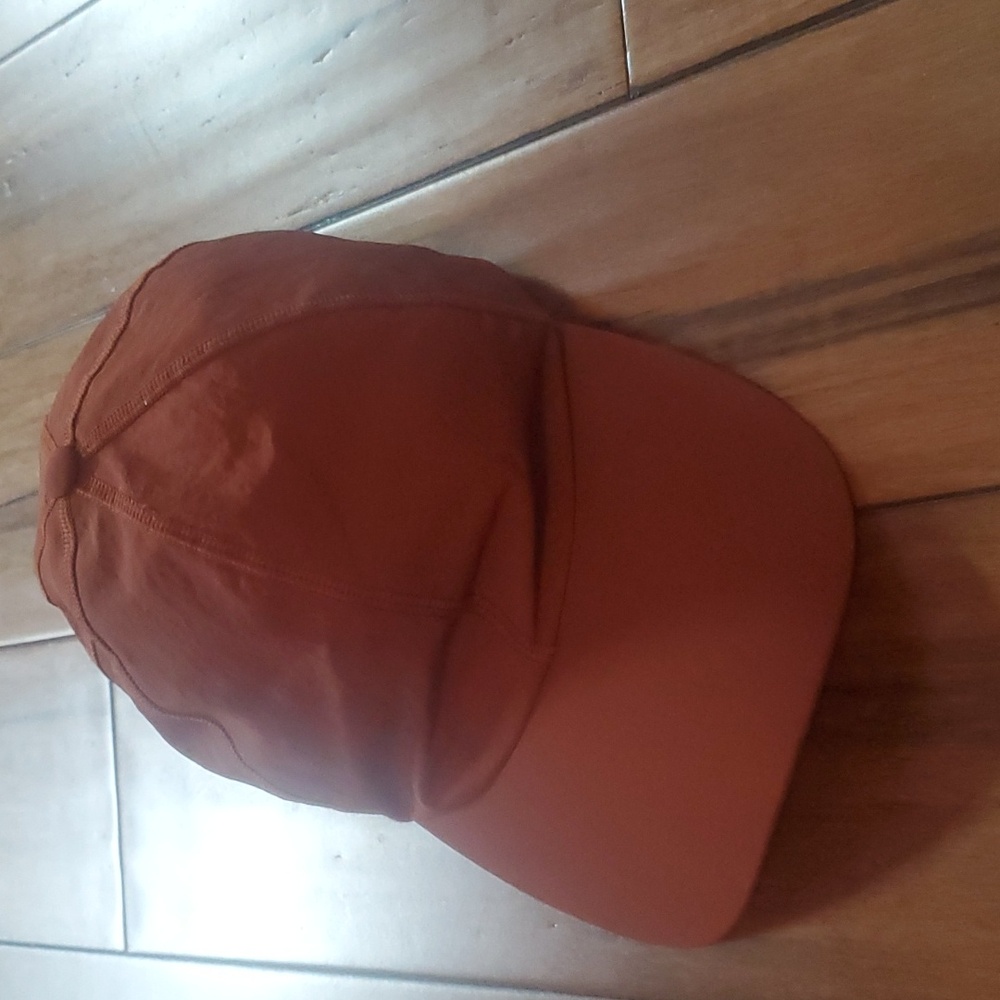 Lululemon hat